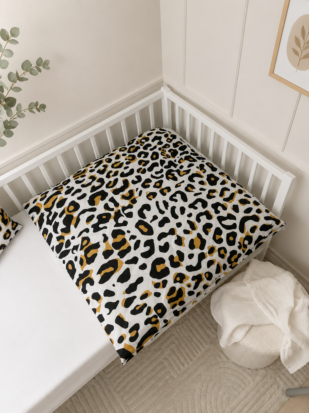 Štvorcová obliečka na perinku Leopard 73x73 cm